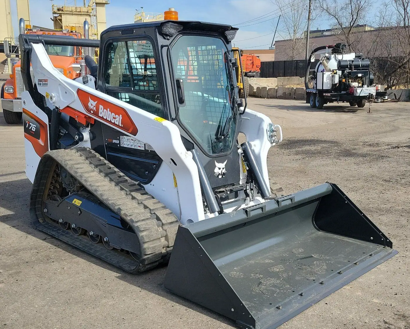 Additional view of 2021 Bobcat T76 Skid Steer Loader